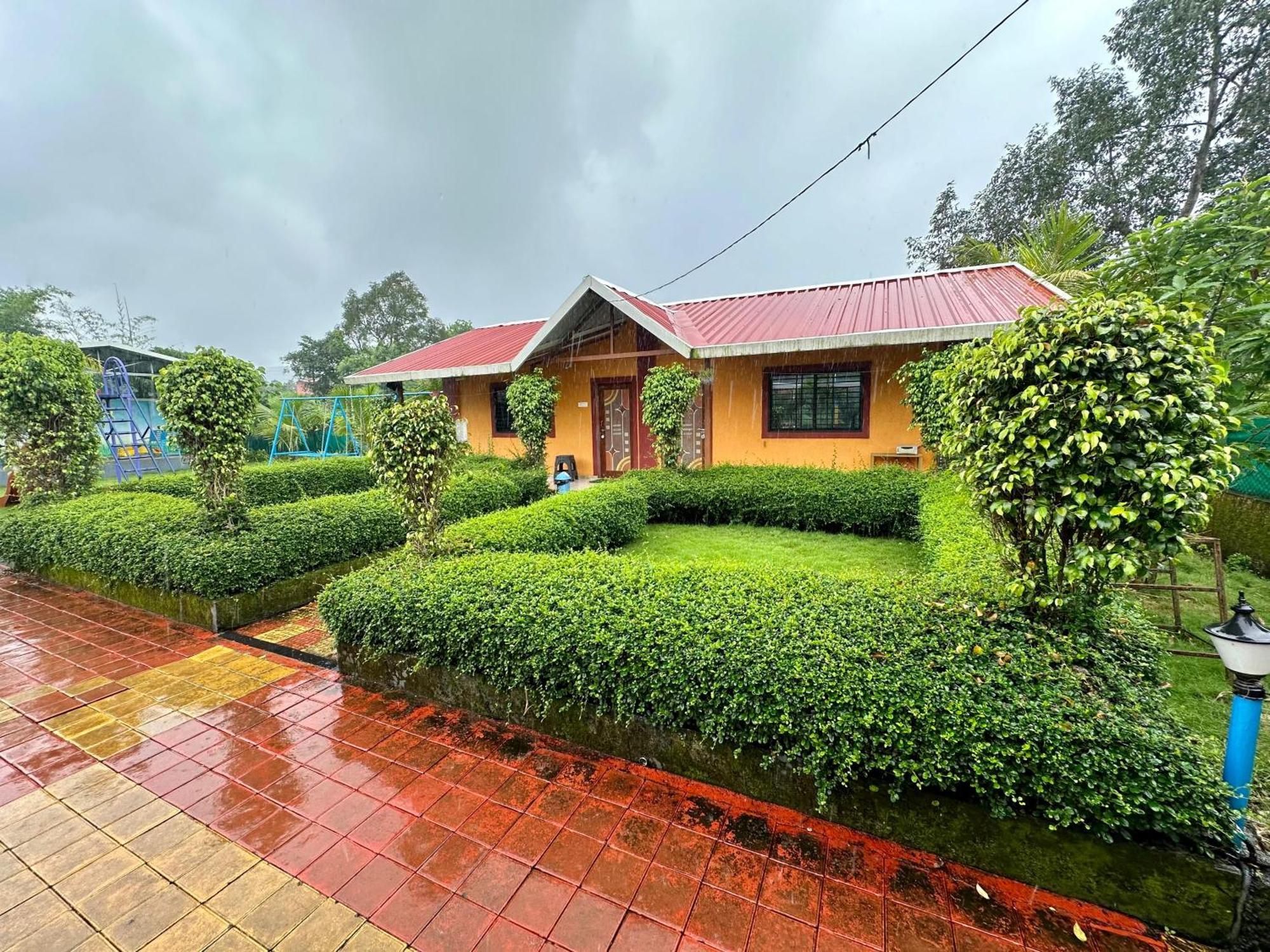 Karjat Ap Resort מראה חיצוני תמונה