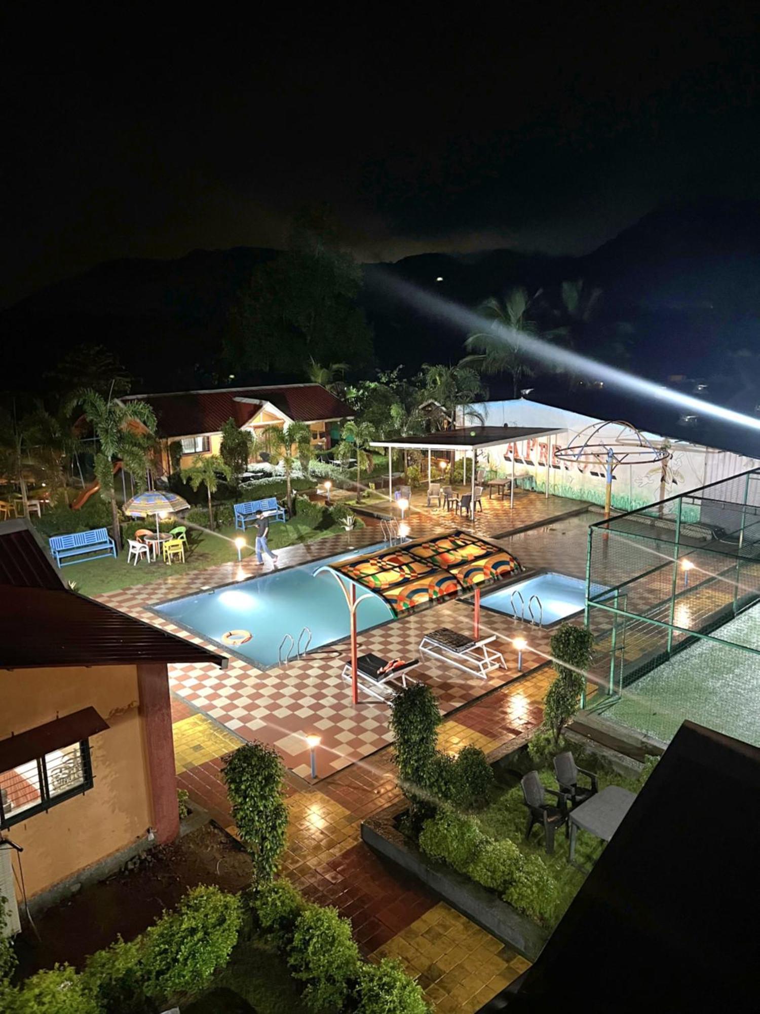 Karjat Ap Resort מראה חיצוני תמונה